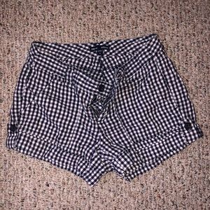 Gap size 0 gingham shorts
